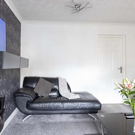 Capri 13 Sa - 3 Bedroom House Close To Loughborough University, Ev Car Facilities, Free Parking, Free Wifi - Ask For Contractor Rates! Exterior foto