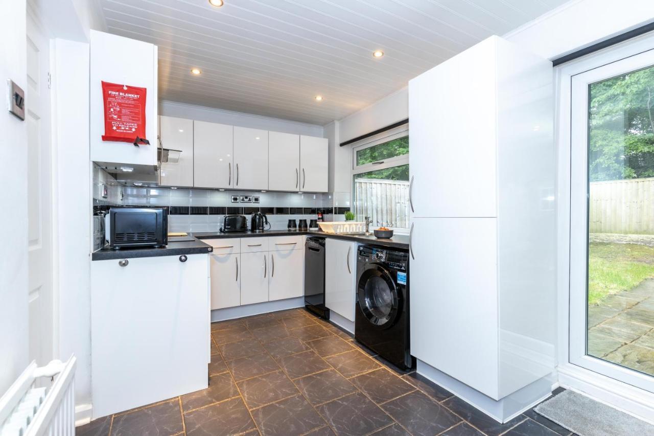 Capri 13 Sa - 3 Bedroom House Close To Loughborough University, Ev Car Facilities, Free Parking, Free Wifi - Ask For Contractor Rates! Exterior foto