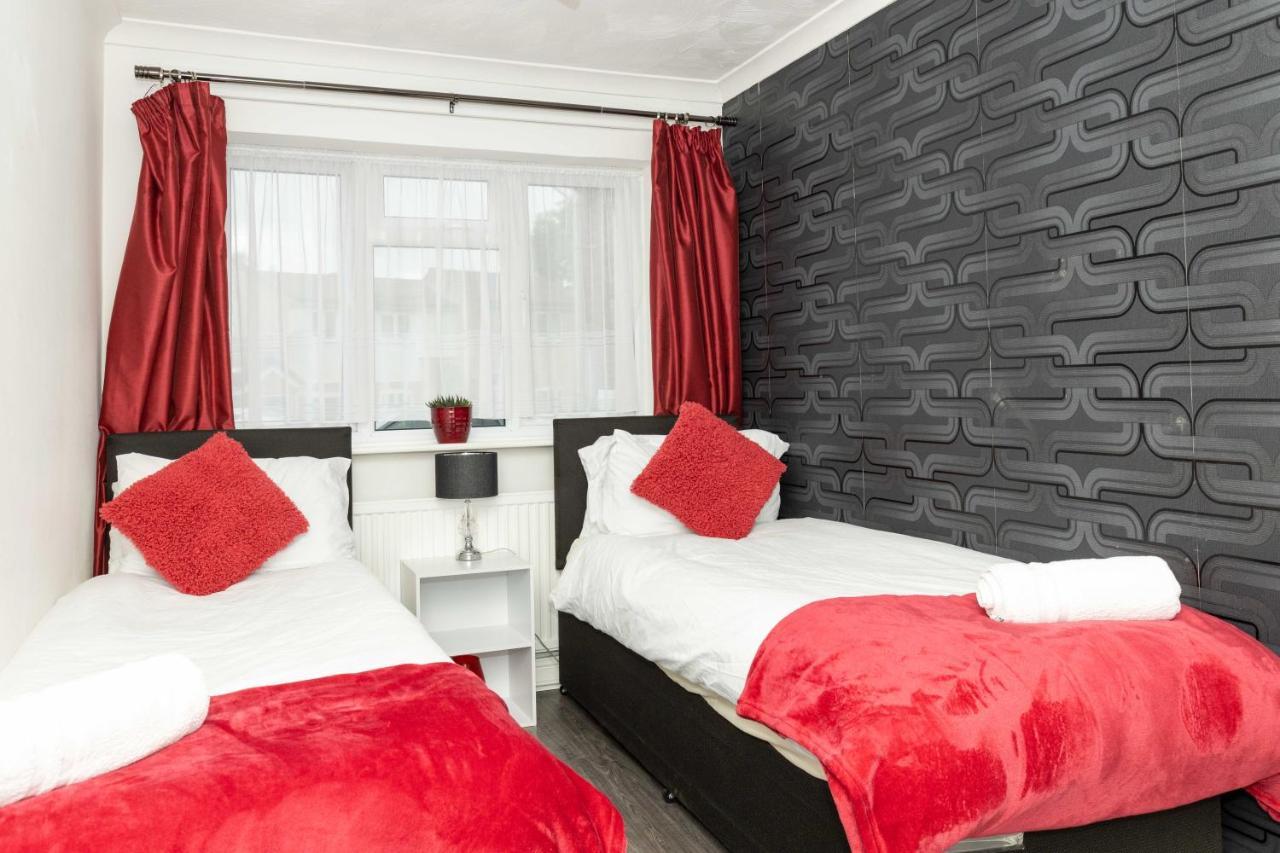 Capri 13 Sa - 3 Bedroom House Close To Loughborough University, Ev Car Facilities, Free Parking, Free Wifi - Ask For Contractor Rates! Exterior foto